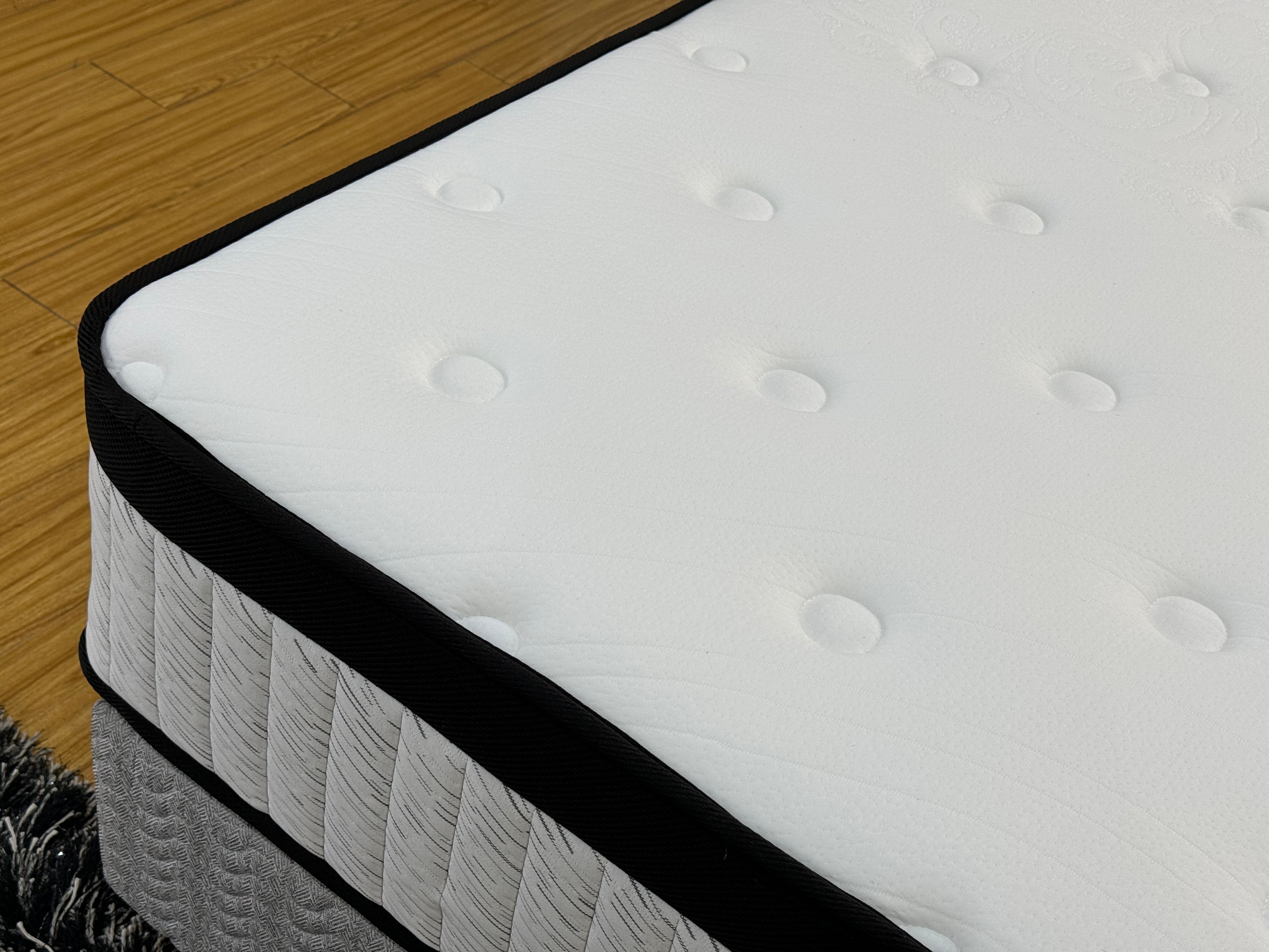Moora Balance Medium-Firm Mattress | Back Support & Spinal Alignment